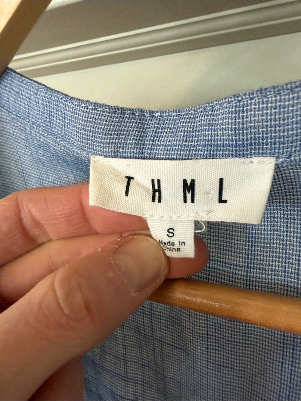 THML Light Blue Textured V-Neck Tank - Picture 3 of 7